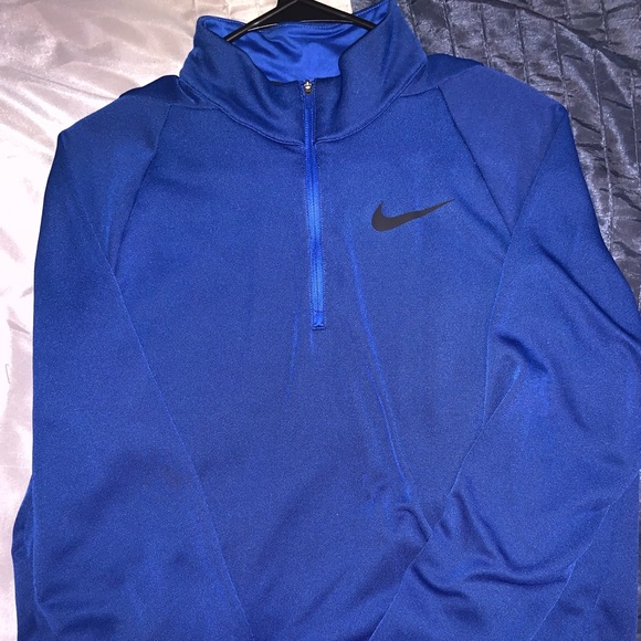 Nike Men's Dri-FIT Victory ½ Zip Golf Pullover - M - Picture 2 of 5